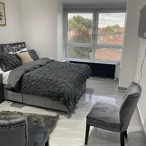 Apartment Luxurious 2-bed In Woolwich