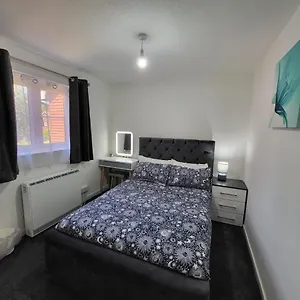  Apartment Delight Apartment, Close To Excel, Airport & O2!