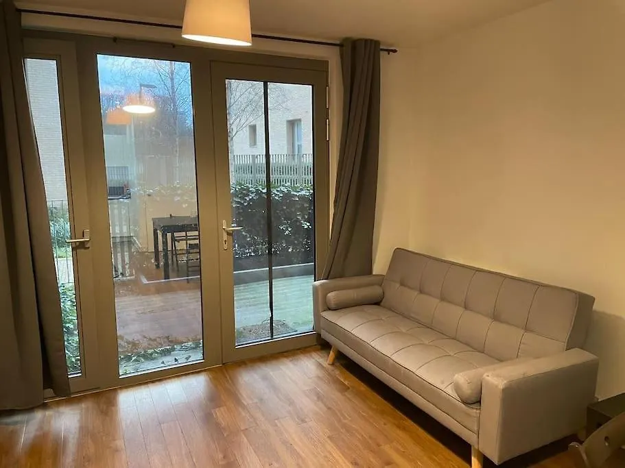 Modern One Bed Flat, Near City Airport ,Excel Centre, Dlr & Barrier Park London United Kingdom